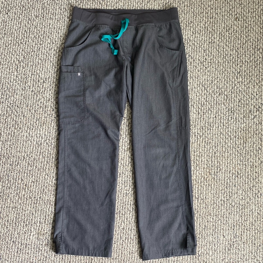 Figs Kade Cargo Pant Scrub Bottoms